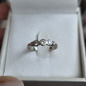 14k Diamond Trilogy Ring ~ Past, Present & Future ~ Size 7.5 ~ 3 Diamonds